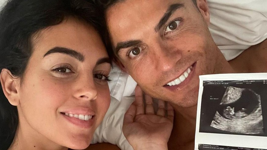 Cristiano Rolando und seine Partnerin Georgina kündigten im Oktober die Geburt ihrer Zwillinge an.