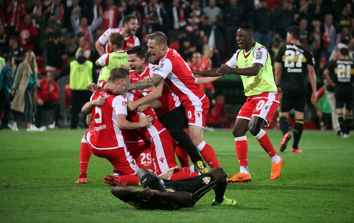 Sport Bilder des Tages Relegation 2019 1. FC Union Berlin - VfB Stuttgart Deutschland, Berlin, 27.05.2019, Fussball, Bundesliga, Saison 2018/2019, Relegation 2019, 1. FC Union Berlin - VfB Stuttgart: ...