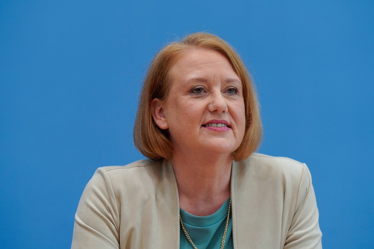 Lisa Paus, BPK Bundesministerin f�r Familie, Senioren, Frauen und Jugend Lisa Paus, Bundesminister der Finanzen Christian Lindner, Bundesminister f�r Arbeit und Soziales Hubertus Heil in der Bundespre ...