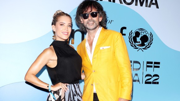 CAPRI, ITALY - JULY 30: - Sylvie Meis and Niclas Castello attend the photocall at the LuisaViaRoma for Unicef event at La Certosa di San Giacomo on July 30th in Capri, Italy. (Photo by Jacopo M. Raule ...
