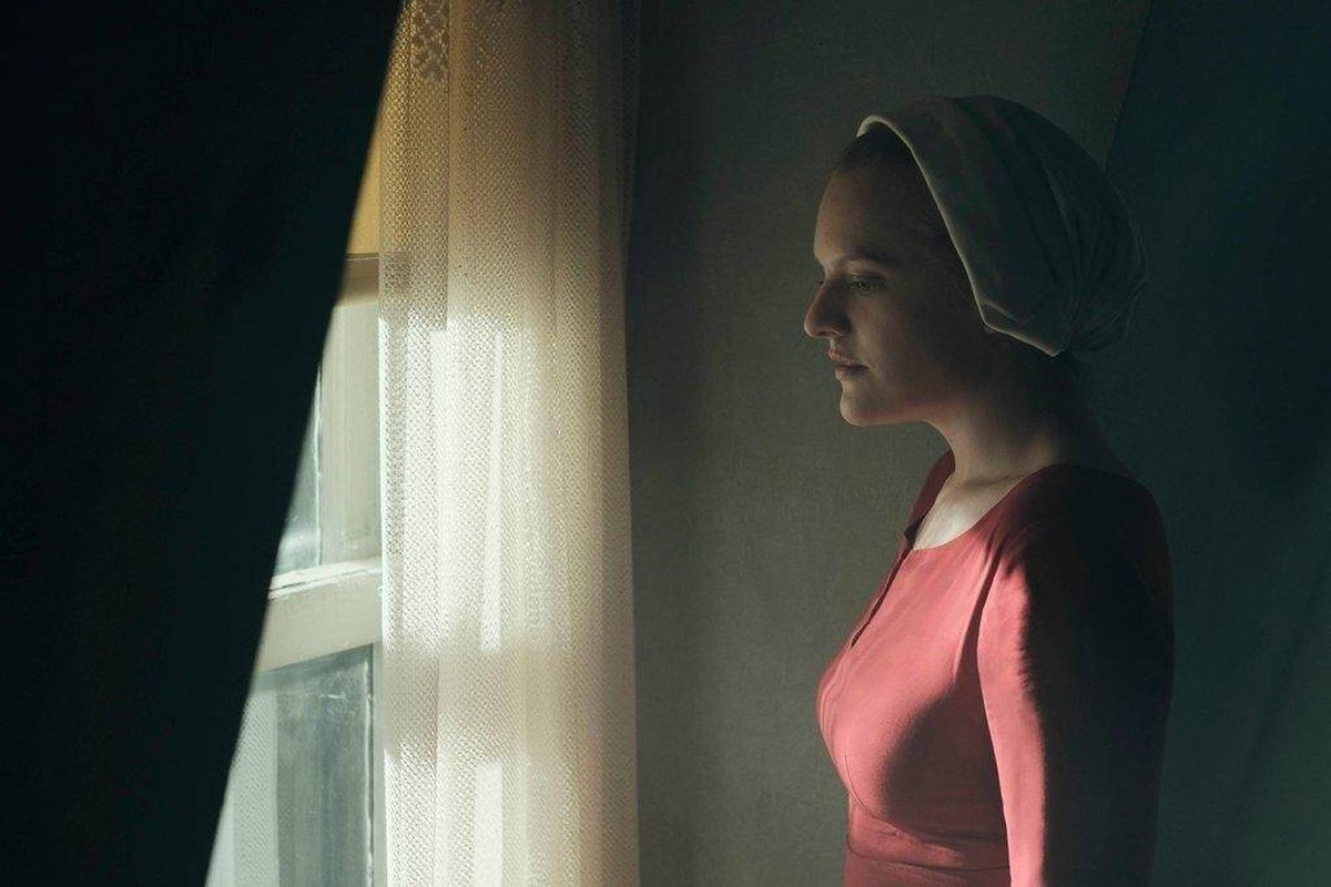 July 26, 2019, USA: Elisabeth Moss in "The Handmaid's Tale." USA PUBLICATIONxINxGERxSUIxAUTxONLY - ZUMAm67_ 20190726_zaf_m67_002 Copyright: xGeorgexKraychyk/Hulux