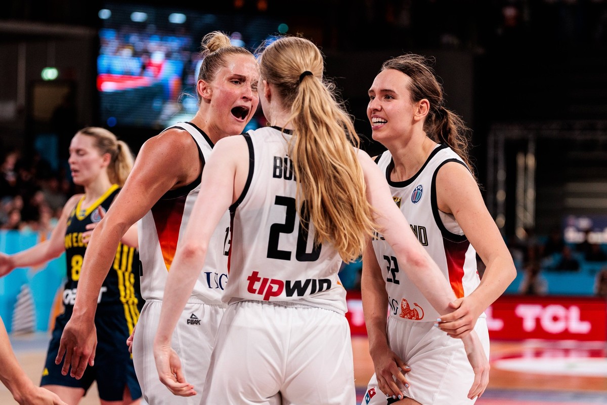 FIBA Womens EuroBasket 2025: Deutschland - Schweden 19.06.2025 Leonie Fiebich Deutschland, 13, Frieda B