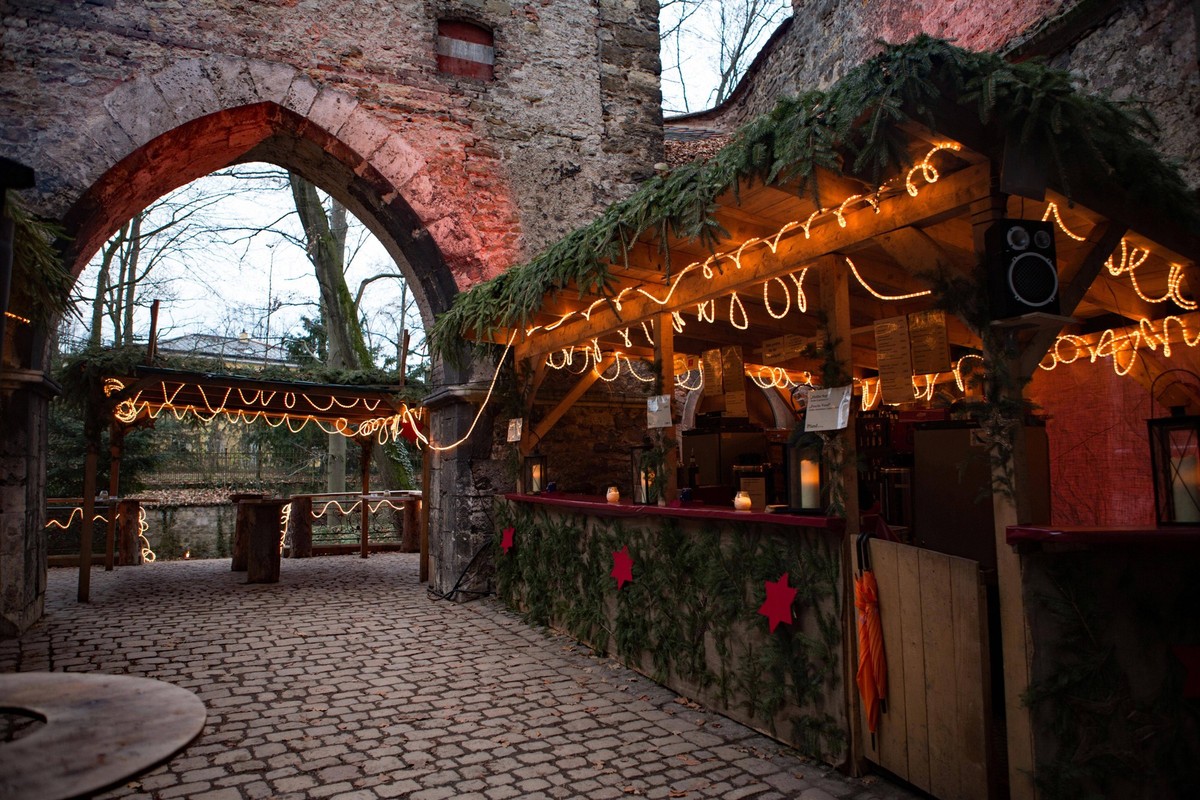 Weihnachtsmarkt Thurn und Taxis, Adventsmarkt, Regensburg, Bayern, Deutschland, Europa *** Christmas Market Thurn und Taxis, Advent Market, Regensburg, Bavaria, Germany, Europe Copyright: imageBROKER/ ...