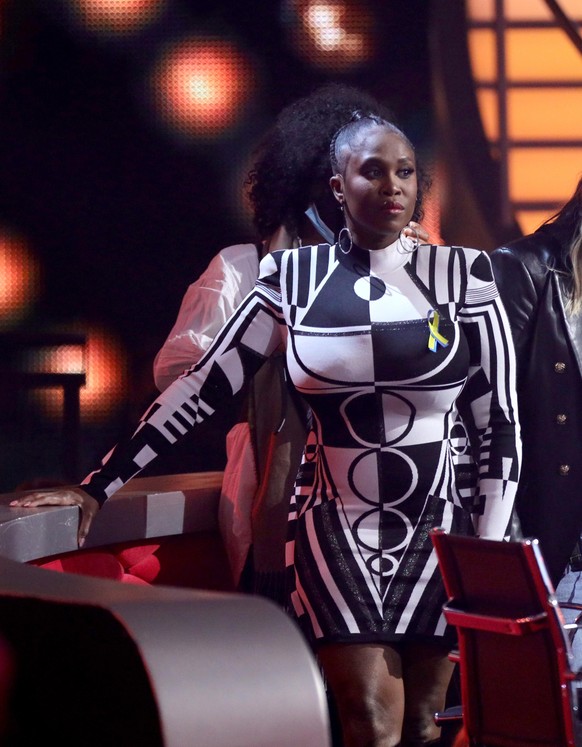 COLOGNE, GERMANY - FEBRUARY 25: Motsi Mabuse during the 1st show of the 15th season of the television competition show &quot;Let&#039;s Dance&quot; at MMC Studios on February 25, 2022 in Cologne, Germ ...