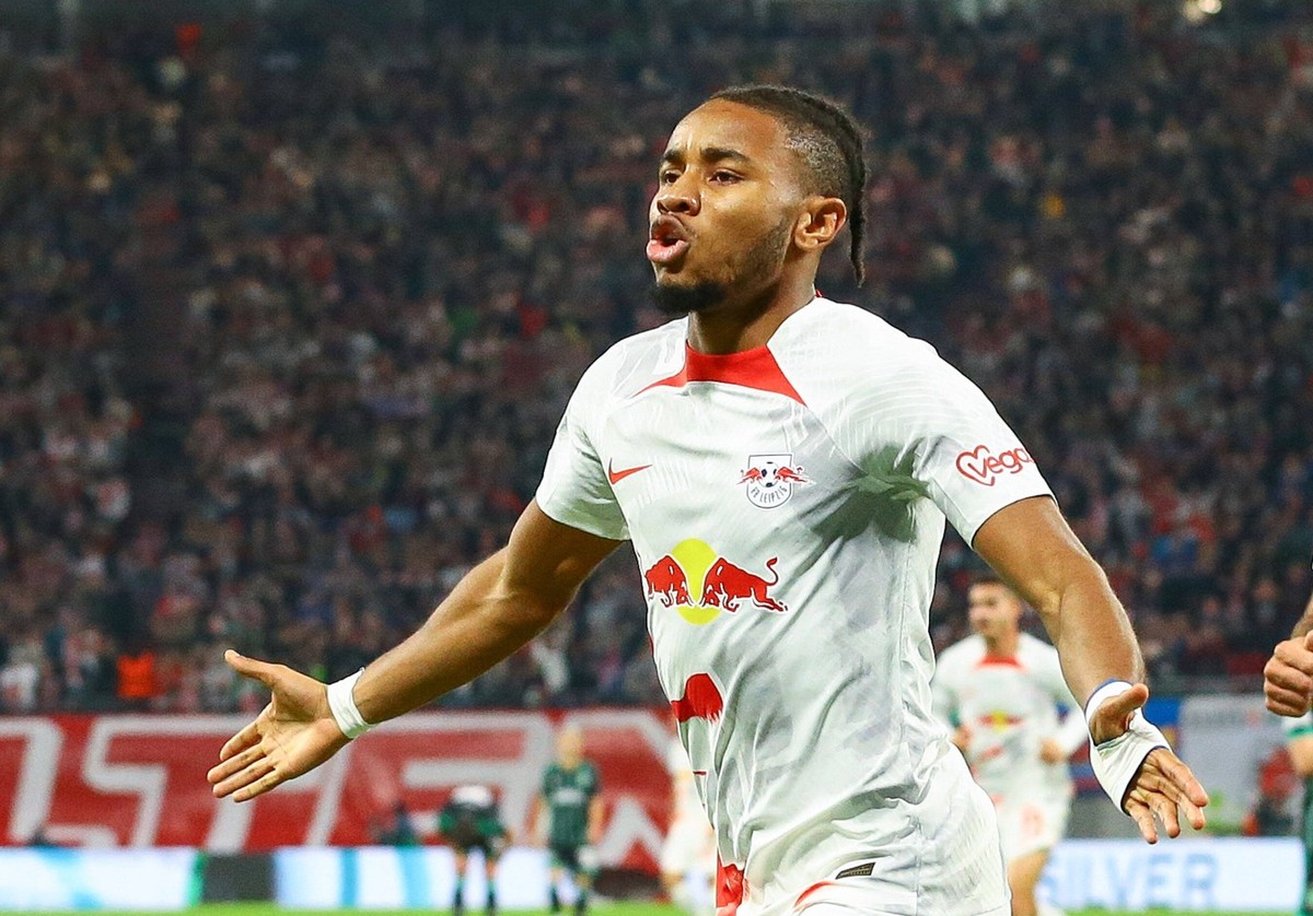 05.10.2022, xtgx, Fussball UEFA Champions League, RB Leipzig - Celtic Glasgow emspor, v.l. Christopher Nkunku Leipzig, 18 Jubel, Torjubel, jubelt ueber das Tor, celebrate the goal, celebration DFL/DFB ...