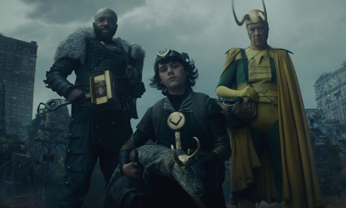 Loki 2021 - - filmstill L-R: Boastful Loki DeObia Oparei, Kid Loki Jack Veal, Alligator Loki and Classic Loki Richard E. Grant Loki 2021 - EDITORIAL USE ONLY Copyright: xMarvelxStudiosx