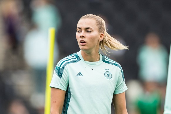 Laura Freigang (Deutschland, 10) UEFA WOMEN’S EURO ENGLAND 2022: Abschlusstrainig Deutschland; Stadium MK, Milton Keynes, 26.07.2022