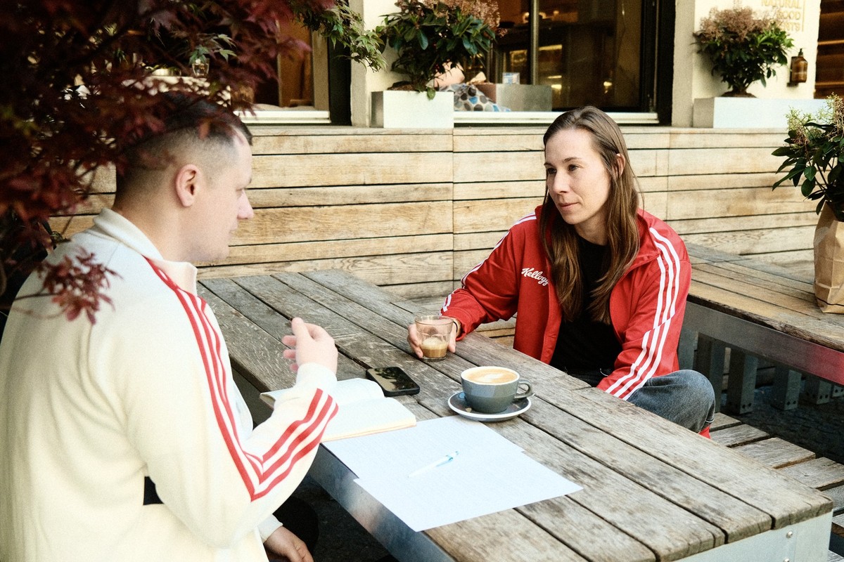 watson-Redakteur Lukas traf Svenja Brunckhorst in einem Berliner Café.