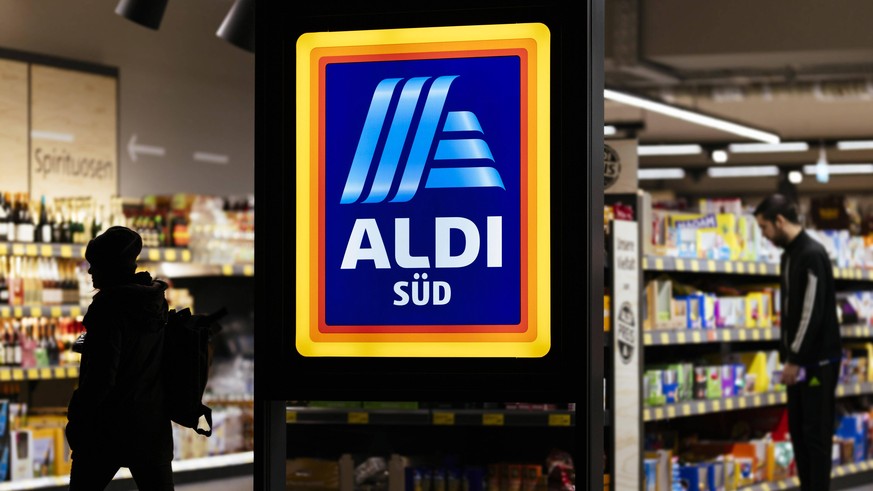 Eine Filiale von Aldi Süd auf der Luxemburger Straße. Köln, 04.04.2020 *** A branch of Aldi Süd on the Luxemburger Straße Cologne, 04 04 2020 Foto:xC.xHardtx/xFuturexImage