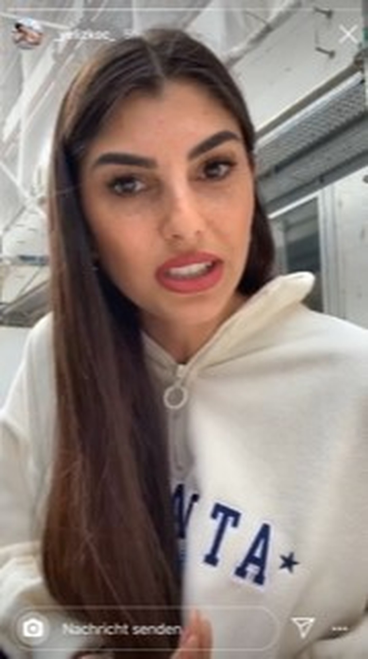 Yeliz Koc zeigte sich auf Instagram mehr als verärgert.