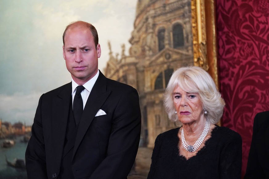 . 10/09/2022. London, United Kingdom. King Charles III with the William, Prince of Wales and Camilla, the Queen Consort , as The King is formally proclaimed monarch at St.Jamess Palace in London. PUBL ...