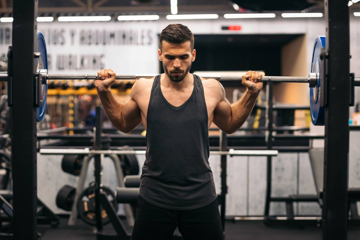 sportler,fitnessstudio,muskelkraft,gewichtheben,athlet,fitnesscenter,fitnessraum,fitnessräume,fitnessstudios,fitnesstudio,fitnesstudios,sportstudio,sportstudios,gewicht,gewichtheber,heben ** sportsman ...