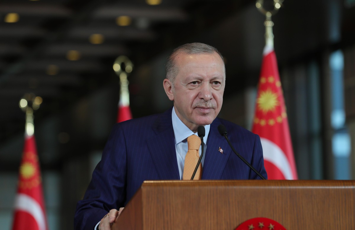 ANKARA, TURKEY - DECEMBER 29: Turkish President, Recep Tayyip Erdogan virtually attends inauguration ceremony of Pirinkayalar Tunnel in Black Sea region, on December 29, 2021 at presidential complex i ...