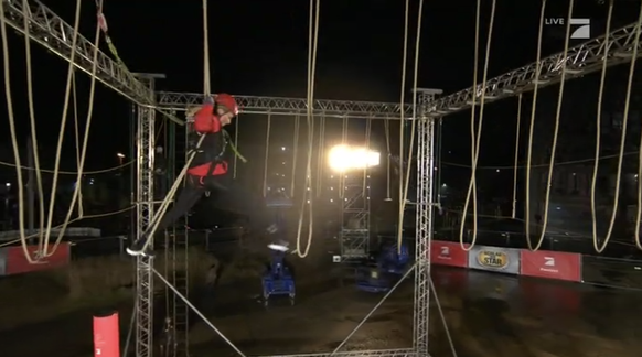 Valentina Pahde delivered in high wire parkour.