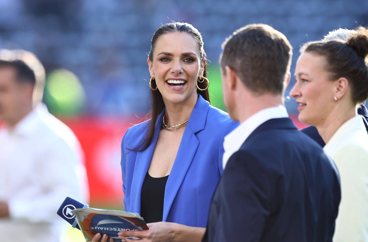 Esther Sedlaczek WDR 1 presenter Spain v England, UEFA European Championship, EM, Europameisterschaft 2024, Final, Football, Olympiastadion, Berlin, Germany, 14 Jul 2024 EDITORIAL USE ONLY No use with ...