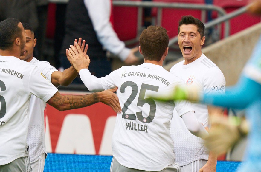 Bayern war so richtig in Fußball-Laune: Nach nur zwölf Minuten führte der Rekordmeister mit 3:0 gegen den 1. FC Köln.