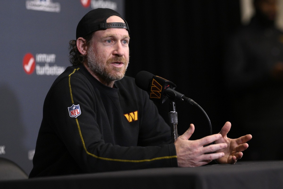 Washington Commanders special teams coordinator Larry Izzo speaks to the media during an NFL football press conference, Friday, Jan. 24, 2025, in Ashburn, Va. (AP Photo/Nick Wass)
