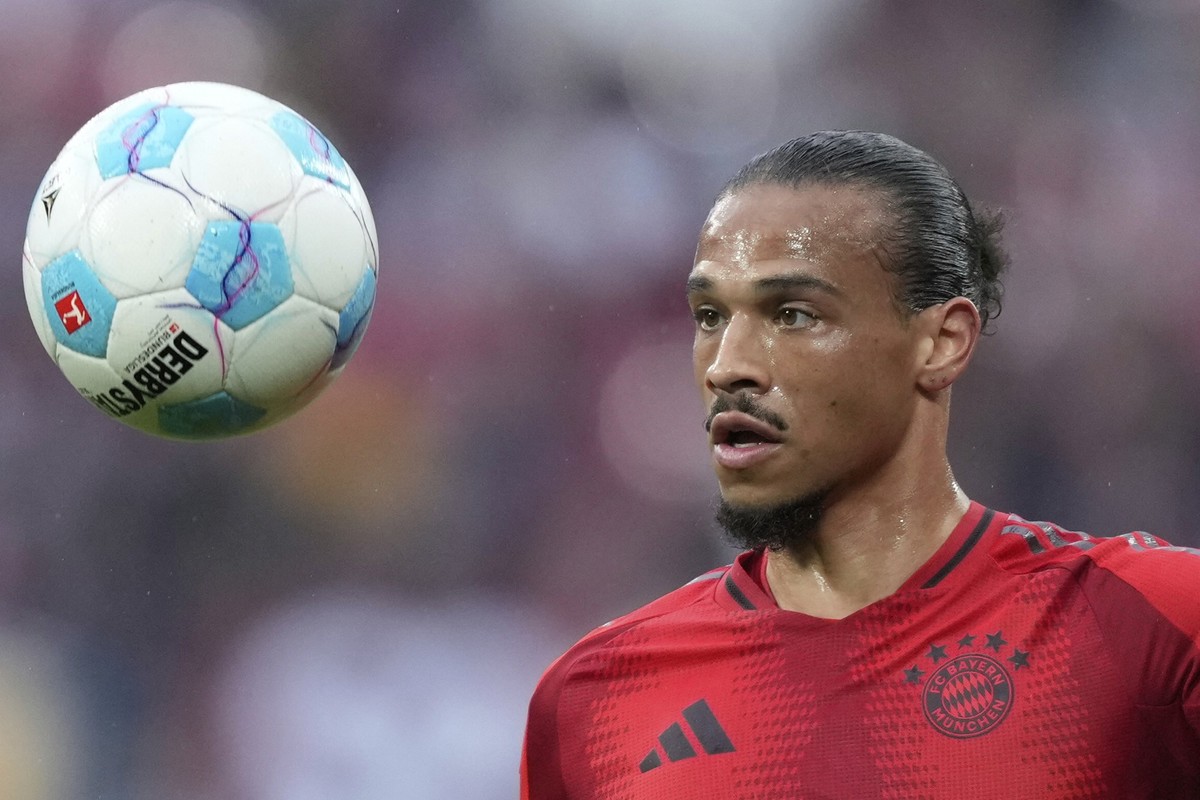 Bayern&#039;s Leroy Sane in action during the German Bundesliga soccer match between RB Leipzig and FC Bayern Munich at the Red Bull Arena in Leipzig, Germany, Saturday, May 3, 2025. (AP Photo/Ebrahim ...