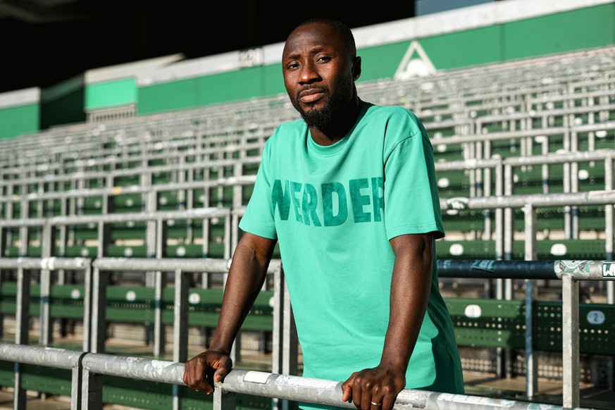 HANDOUT - 08.06.2023, NA, Bremen: Naby Keita steht im Weserstadion. In den restlichen vier Spielen des Jahres soll Keita noch etwas Spielpraxis sammeln. (zu dpa: «Werder weiter vorsichtig: Richtiger K ...