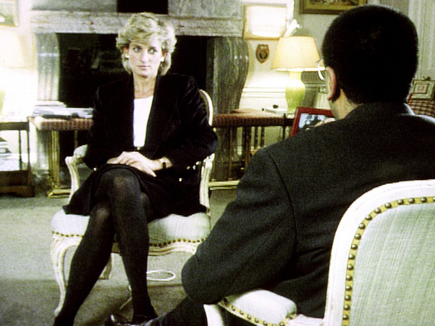 Hier ist Diana während des Interviews mit dem BBC-Journalisten zu sehen.