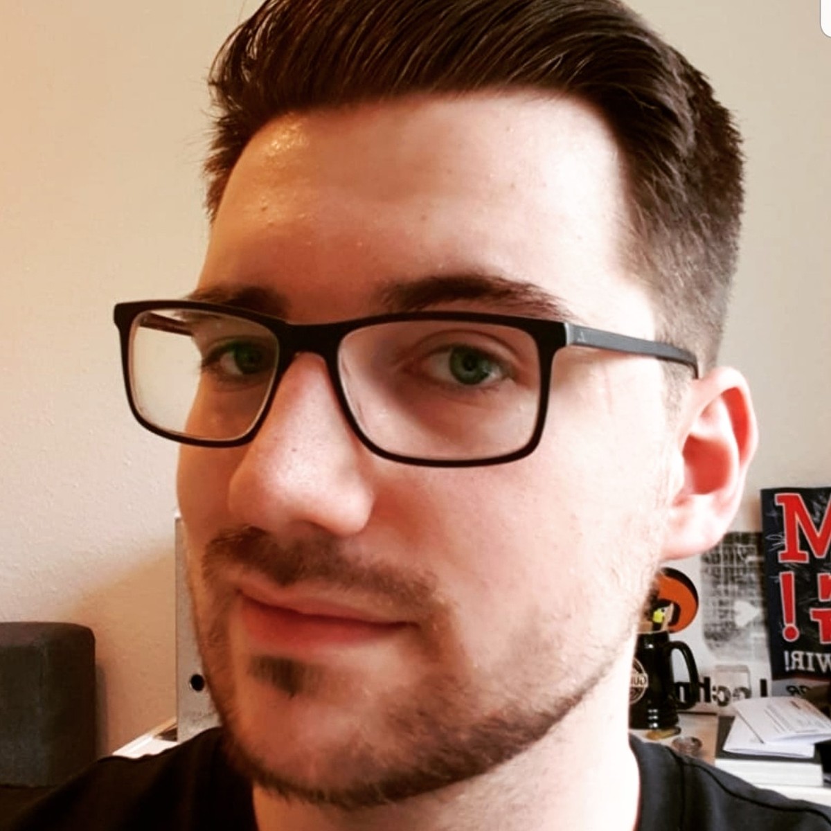 Sieht ausgeschlafen aus: Marc Schwitzky, Hertha-Fan, -Blogger und -Podcaster.