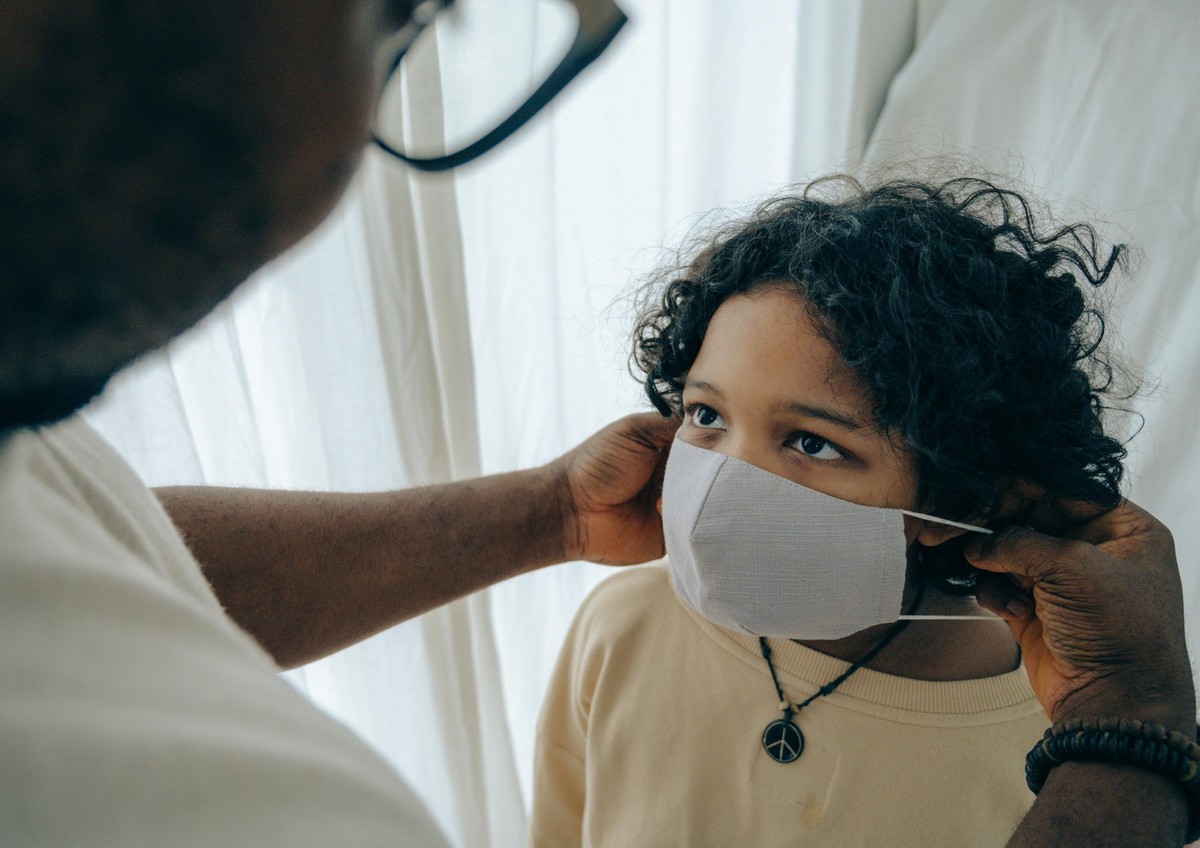 Kind Maske Erkältung krank