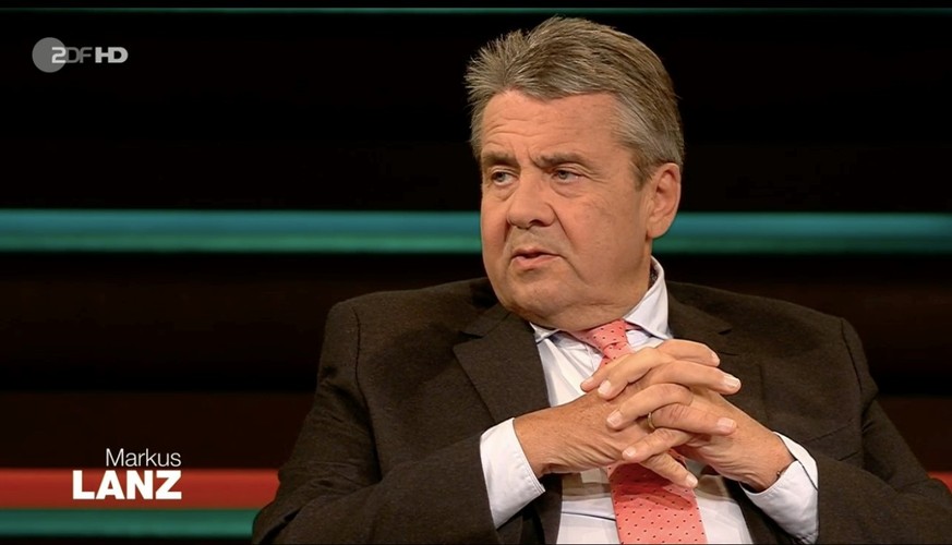 Ex-SPD-Chef Sigmar Gabriel musste sich bei "Lanz" schweren Vorwürfen stellen.