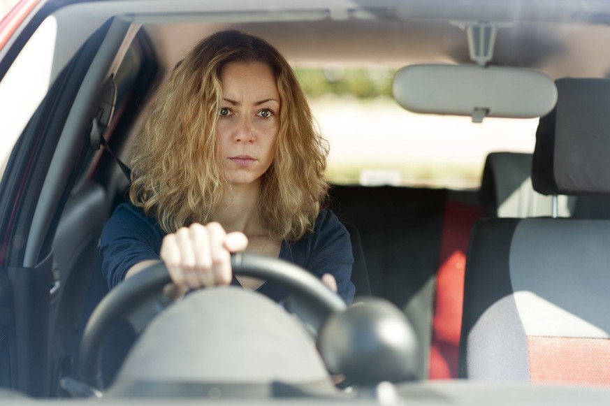Für einige Alltag, für andere ein Alptraum: Die Angst vor dem Autofahren ist gar nicht so selten.