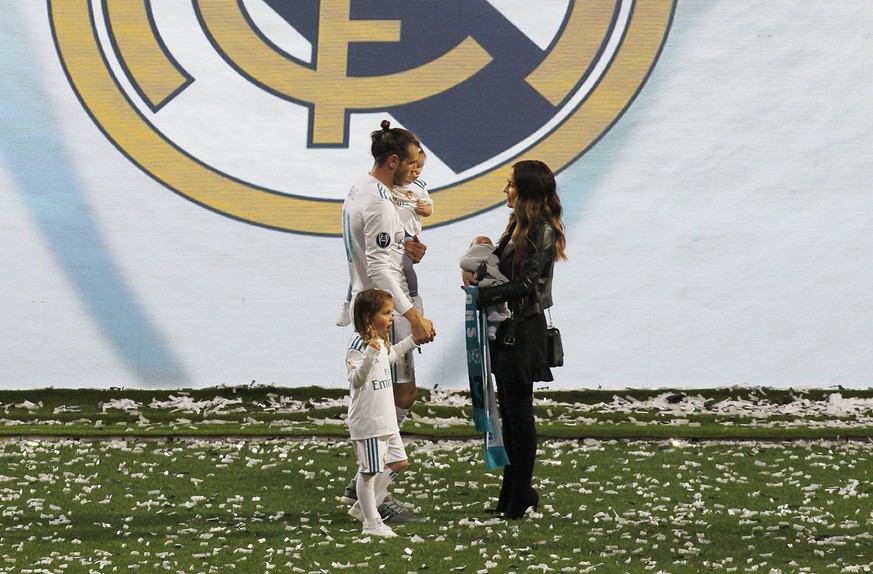 Bales Familie nach dem Champions-League-Sieg.