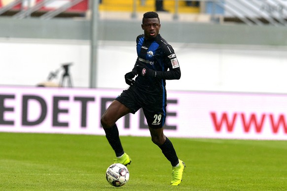 13-04-2019 / pmk / NB119267 Fussball/Herren 2.Bundesliga Saison 2018/2019 SC Paderborn 07 Jamilu COLLINS (29) Paderborn *** 13 04 2019 pmk NB119267 Football Men 2 Bundesliga Season 2018 2019 SC Paderb ...