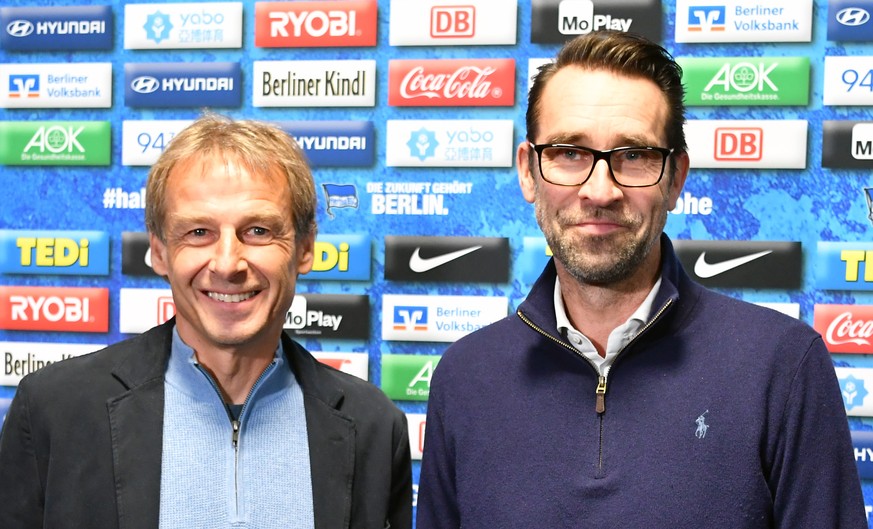 Werden in diesem Leben wohl keine Freunde mehr: Herthas Ex-Trainer Jürgen Klinsmann (l.) und Manager Michael Preetz.