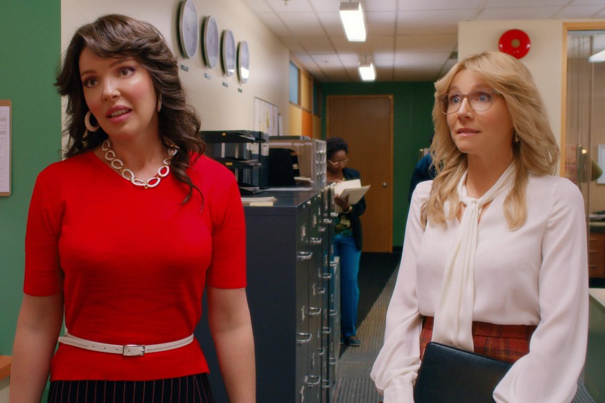 Katherine Heigl und Sarah Chalke spielen die beiden Freundinnen Tully und Kate in "Immer für dich da" auf Netflix.