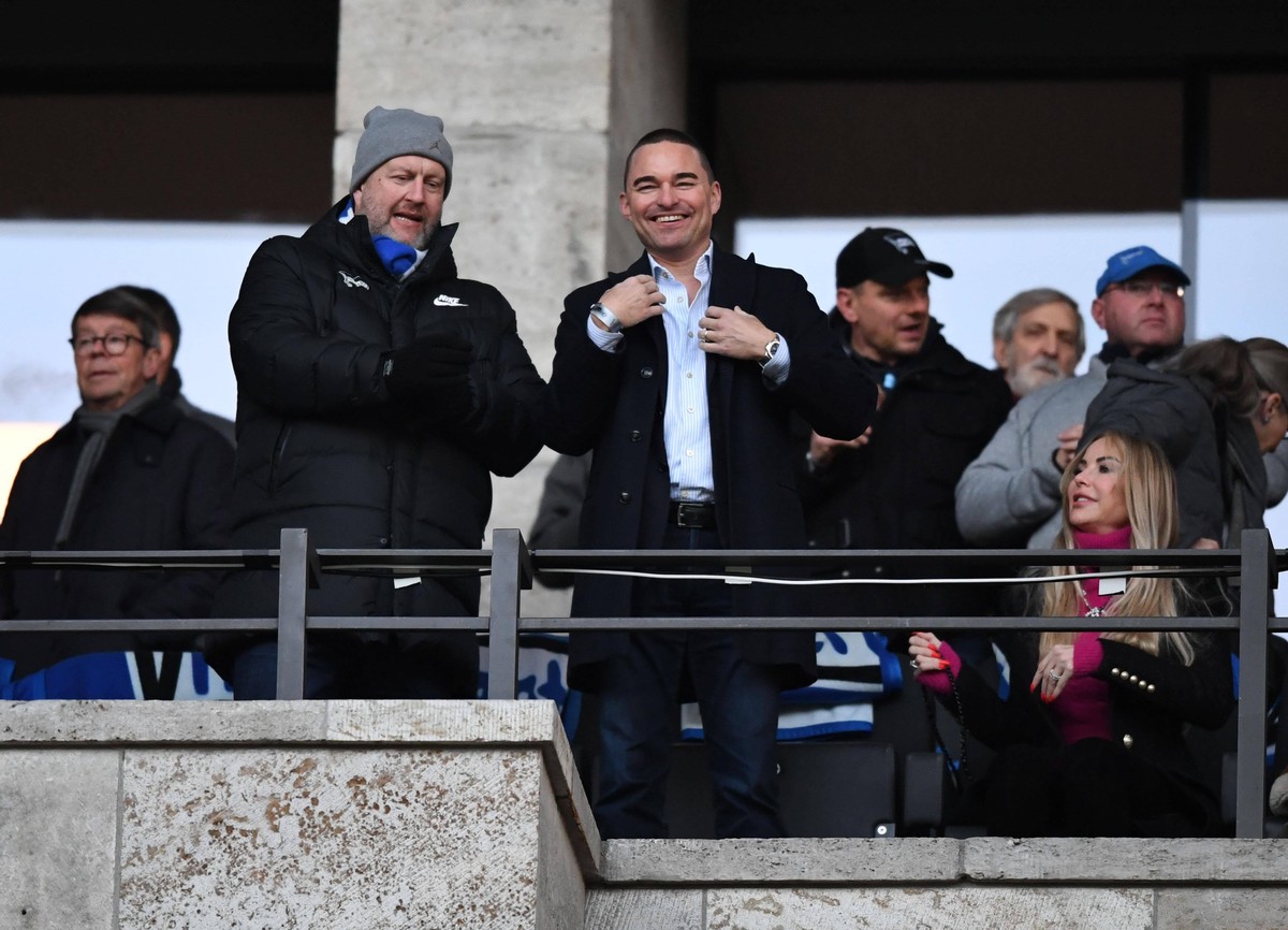 Fussball, Herren, 1. Bundesliga, Saison 2019/20, 13. Spieltag, Hertha BSC - Borussia Dortmund, v. l. Gesch�ftsf�hrer Ingo Schiller Hertha und Investor Lars Windhorst Hertha BSC auf der Trib�ne, 30.11. ...