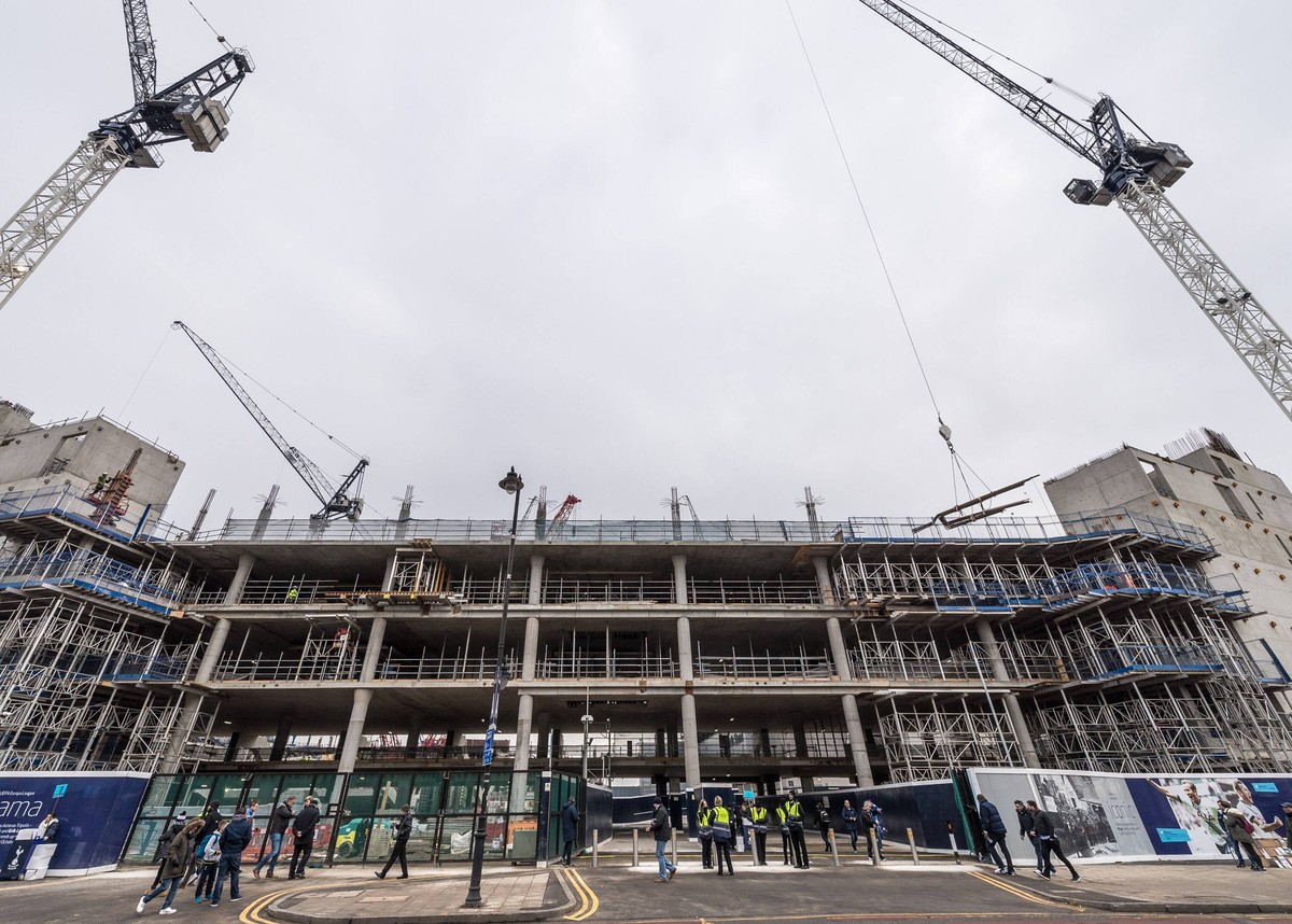 Tottenham s new stadium contraction during the Premier League match between Tottenham Hotspur and West Bromwich Albion at White Hart Lane, London, England on 14 January 2017. PUBLICATIONxNOTxINxUK Cop ...