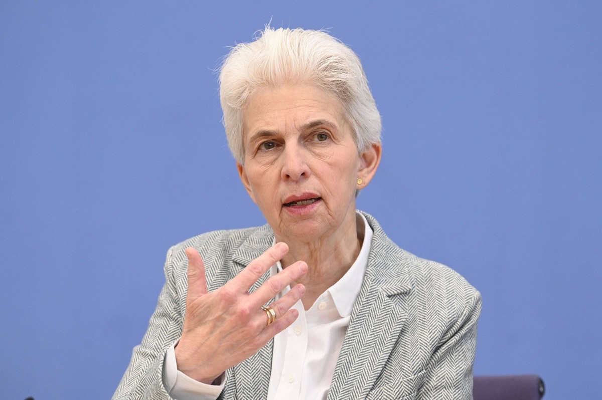Marie-Agnes Strack-Zimmermann bei der Bundespressekonferenz zum Stand der Sicherheits- und Verteidigungspolitik in Deutschland und Europa im Haus der Bundespressekonferenz. Berlin, 31.05.2024 *** Mari ...
