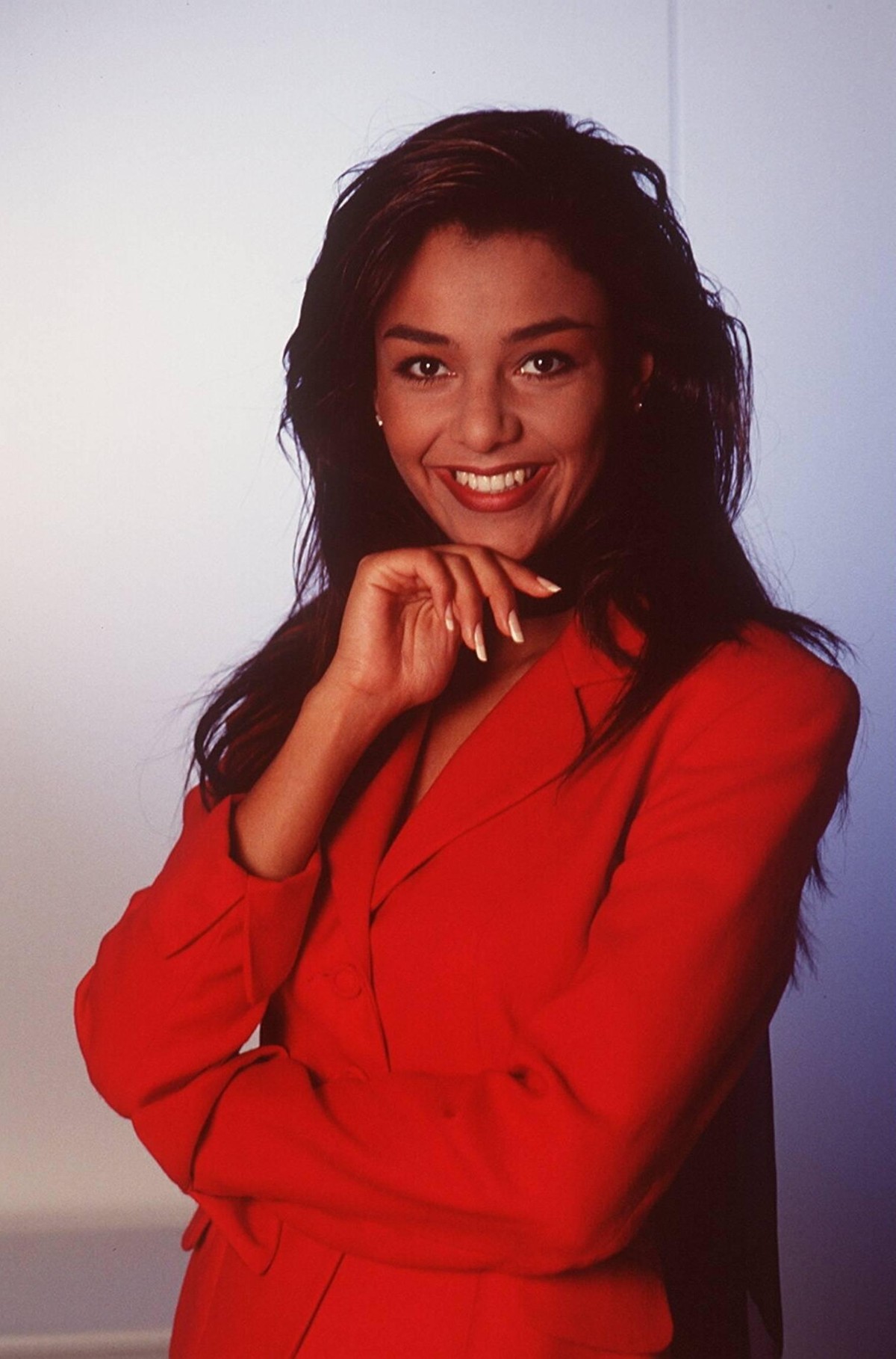 Bildnummer: 56834081 Datum: 01.07.1996 Copyright: imago/teutopress
Verona Feldbusch 07/96 her Frau TV Fernsehen Moderation Model dunkelhaarig langhaarig leger hoch halb Kostüm rot lächelnd Hang Gesich ...