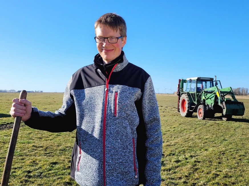 Rindermastwirt Maik (30) aus Schleswig-Holstein

+++ Die Verwendung des sendungsbezogenen Materials ist nur mit dem Hinweis und Verlinkung auf RTL+ gestattet. +++