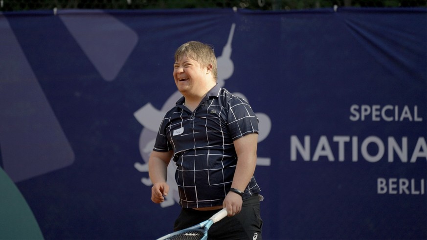 Timo Hampel wird bei den Special Olympics in Berlin im Tennis im Einzel und Doppel teilnehmen.