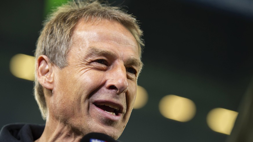 Jürgen Klinsmann gibt ein Interview