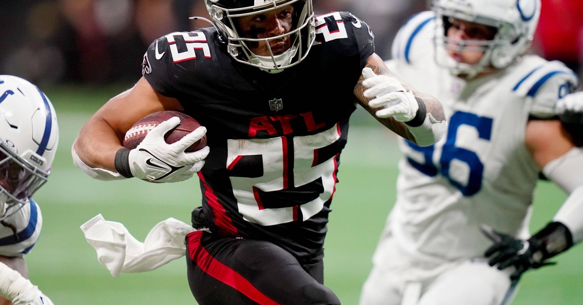 "Touchdown & Tacheles – Der NFL-Podcast mit Tempo und Kante": Hier findest du alle Folgen