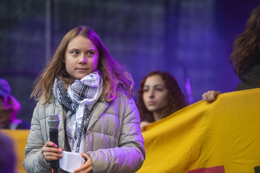 Amsterdam The Netherlands 12th November 2023 Klimaatmars. Climate March. Tens of thousands of people including various environmental groups and political parties turn up to march through Amsterdam fro ...