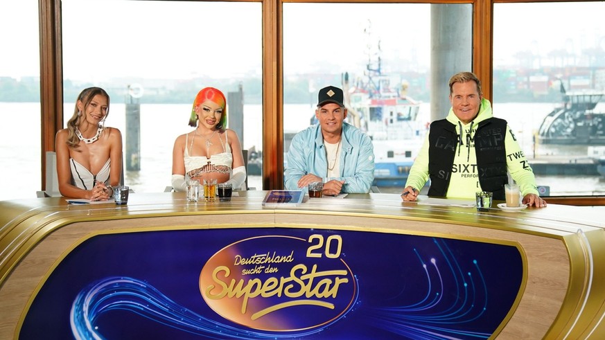 Die Jury mit (v.l.) Leony, Katja Krasavice, Pietro Lombardi und Dieter Bohlen.

Die Verwendung des sendungsbezogenen Materials ist nur mit dem Hinweis und Verlinkung auf RTL+ gestattet.