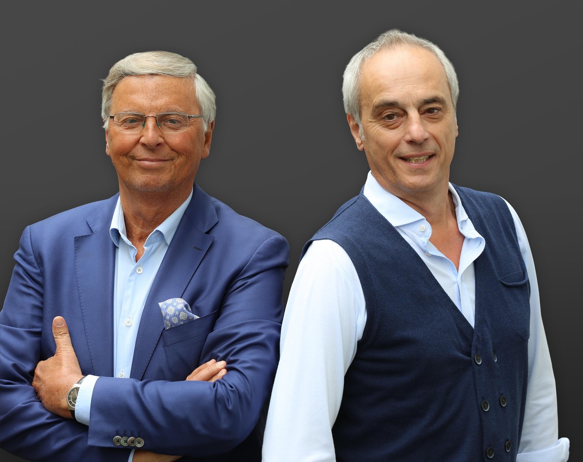 &quot;Die Wochentester&quot; Wolfgang Bosbach und Christian Rach / Weiterer Text über ots und www.presseportal.de/nr/122267 / Die Verwendung dieses Bildes ist für redaktionelle Zwecke honorarfrei. Ver ...