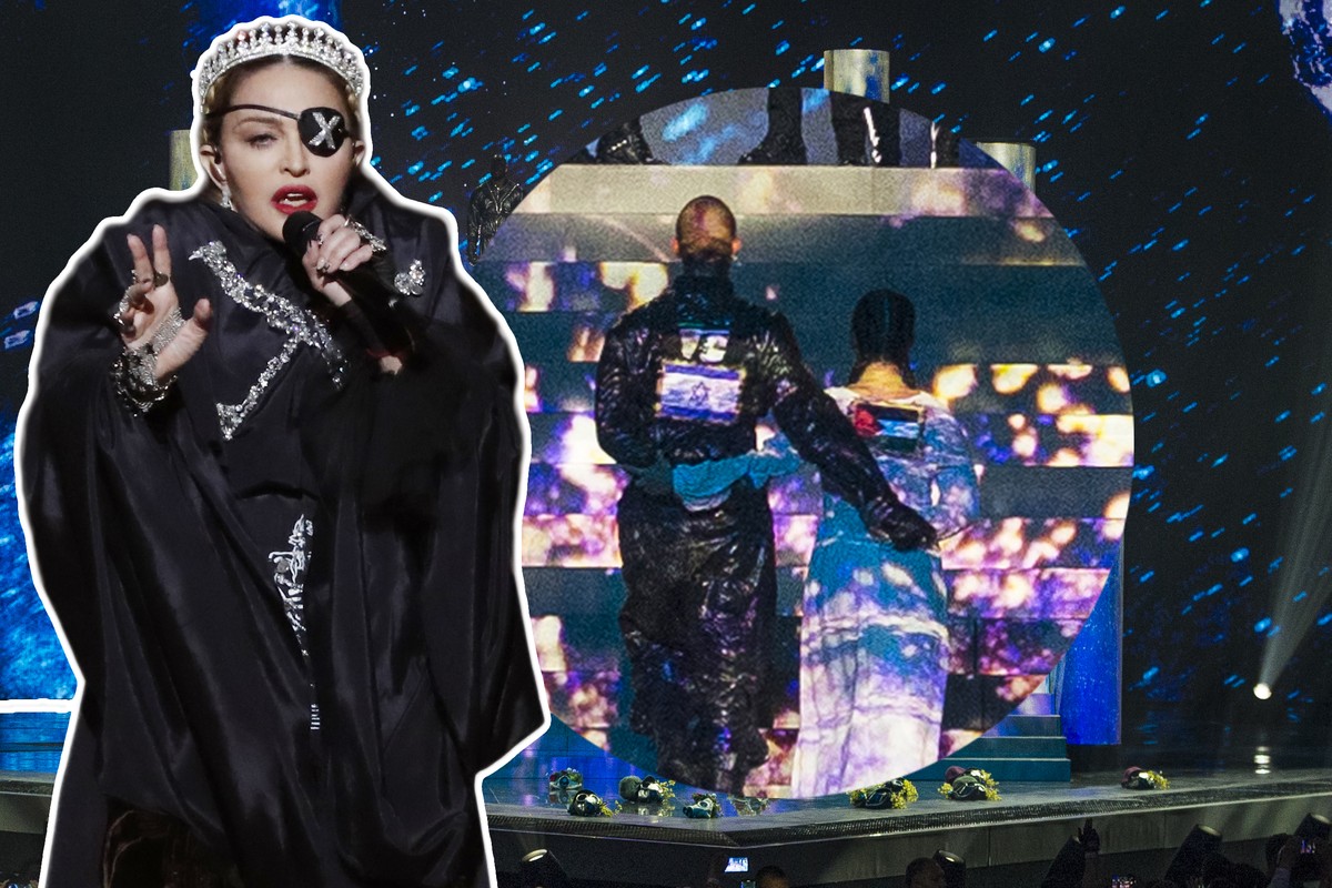 TEL AVIV, ISRAEL - MAY 17: Dancers for Madonna display the flags of Israel and Palestine on their backs during Madonnas performance live on stage during the 64th annual Eurovision Song Contest held at ...