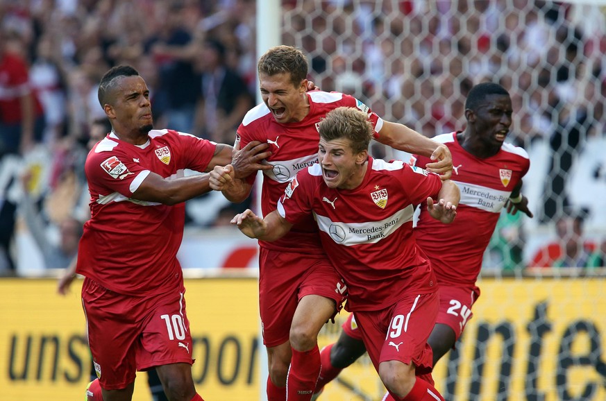 Damals beim VfB Stuttgart: Antonio Rüdiger (r.) und Timo Werner (2.v.r.) jubeln im September 2014 mit Daniel Didavi (l.) und Daniel Schwaab.
