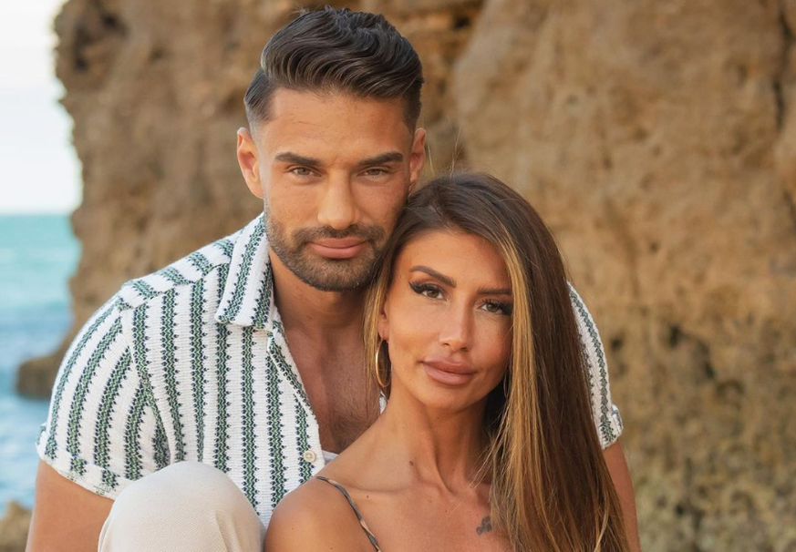 Gemeinsam mit seiner Freundin Christina Dimitriou nimmt Aleksandar Petrovic an "Temptation Island" teil.