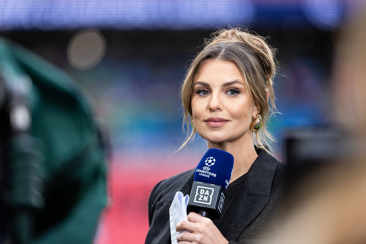 UEFA Champions League Final 2024: Borussia Dortmund - Real Madrid 01.06.2024 Laura Wontorra Moderatorin DAZN UEFA Champions League Final 2024: Borussia Dortmund - Real Madrid London, Wembley am 01.06. ...