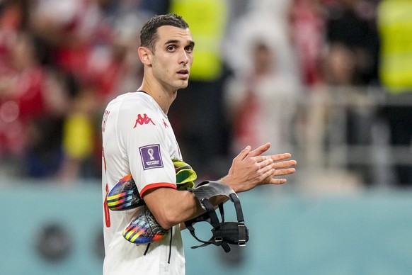 Tunisia&#039;s Ellyes Skhiri applaud at the end of the World Cup group D soccer match between Tunisia and France at the Education City Stadium in Al Rayyan, Qatar, Wednesday, Nov. 30, 2022. (AP Photo/ ...