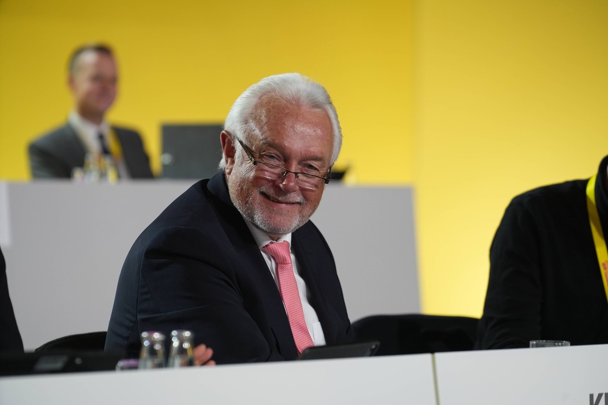 23.04.2022,Berlin,Deutschland,GER,73.Ordentlicher Bundesparteitag der Freien Demokraten FDP.Wolfgang Kubicki. *** 23 04 2022,Berlin,Germany,GER,73 Ordinary Federal Party Conference of the Free Democra ...