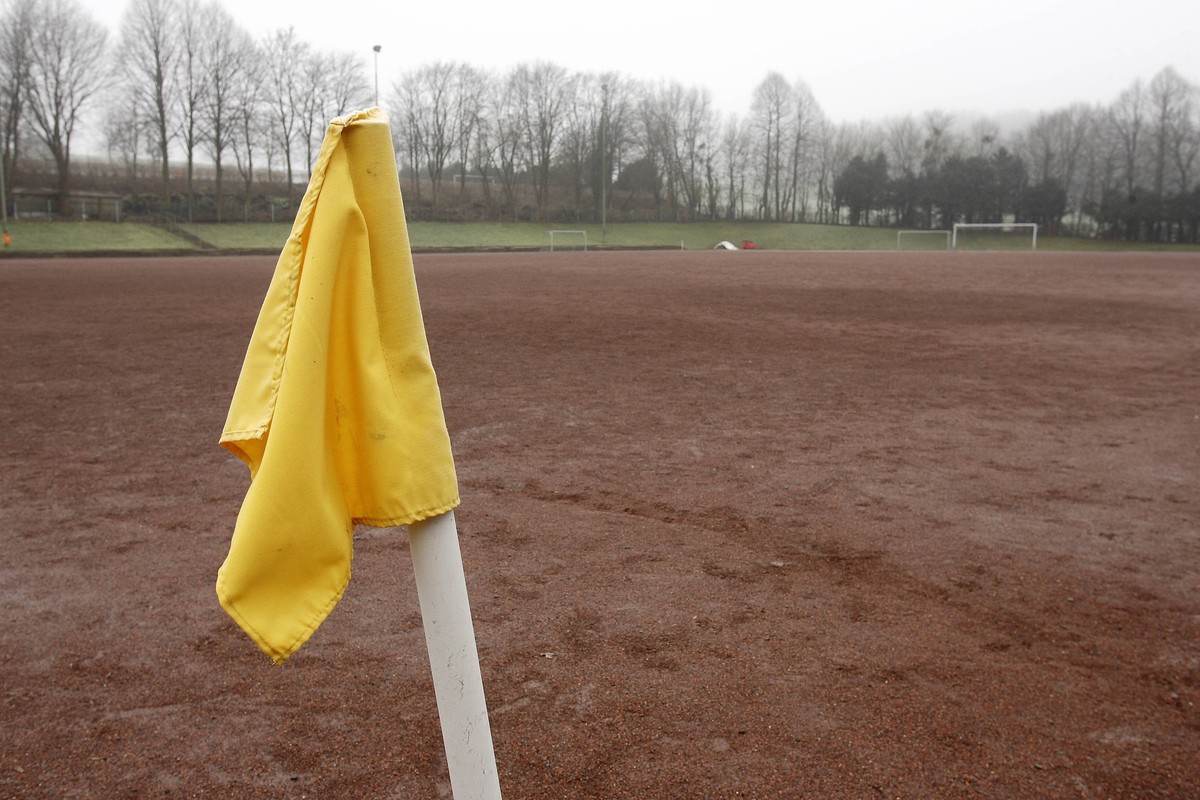Am Sonntag bleiben viele Amateurplätze im Ruhrpott leer